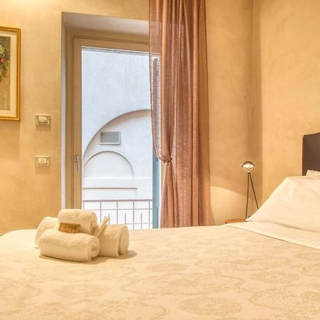 Apartmentsarena - Suite Mercatorum - Piazza Erbe Vérone Extérieur photo