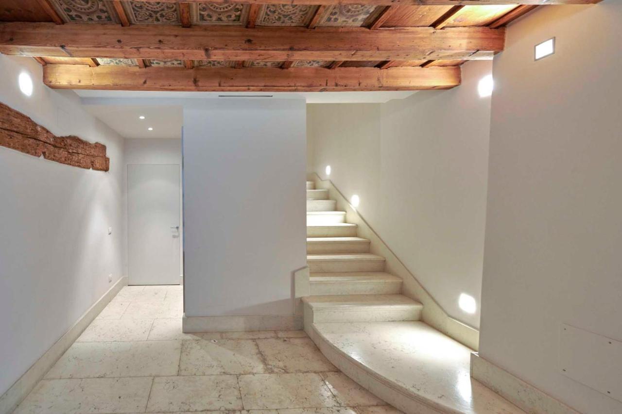 Apartmentsarena - Suite Mercatorum - Piazza Erbe Vérone Extérieur photo
